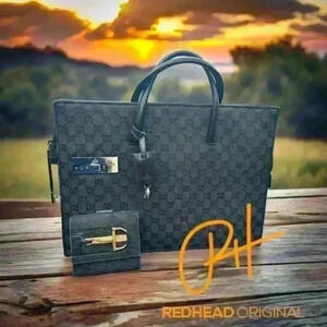 GUCCI canvas GG monogram business bag UNISEX also includes hard to find wallet